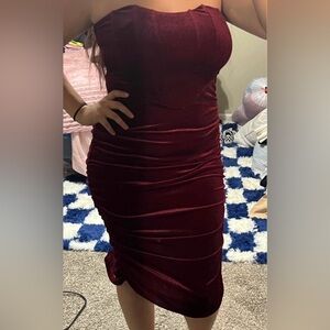 Elegant Velvet Burgundy Dress